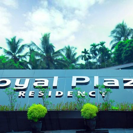 Hotel Royal Plaza Residency Cheruppulasseri Exterior foto